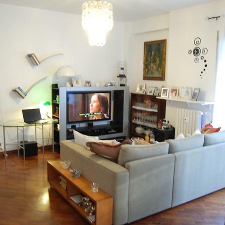 Bed and Breakfast La Badia Del Cavaliere à Rome Extérieur photo