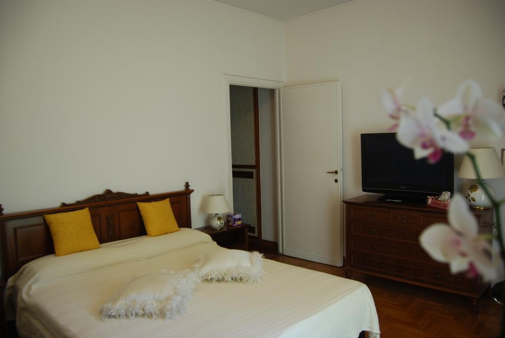 Bed and Breakfast La Badia Del Cavaliere à Rome Chambre photo